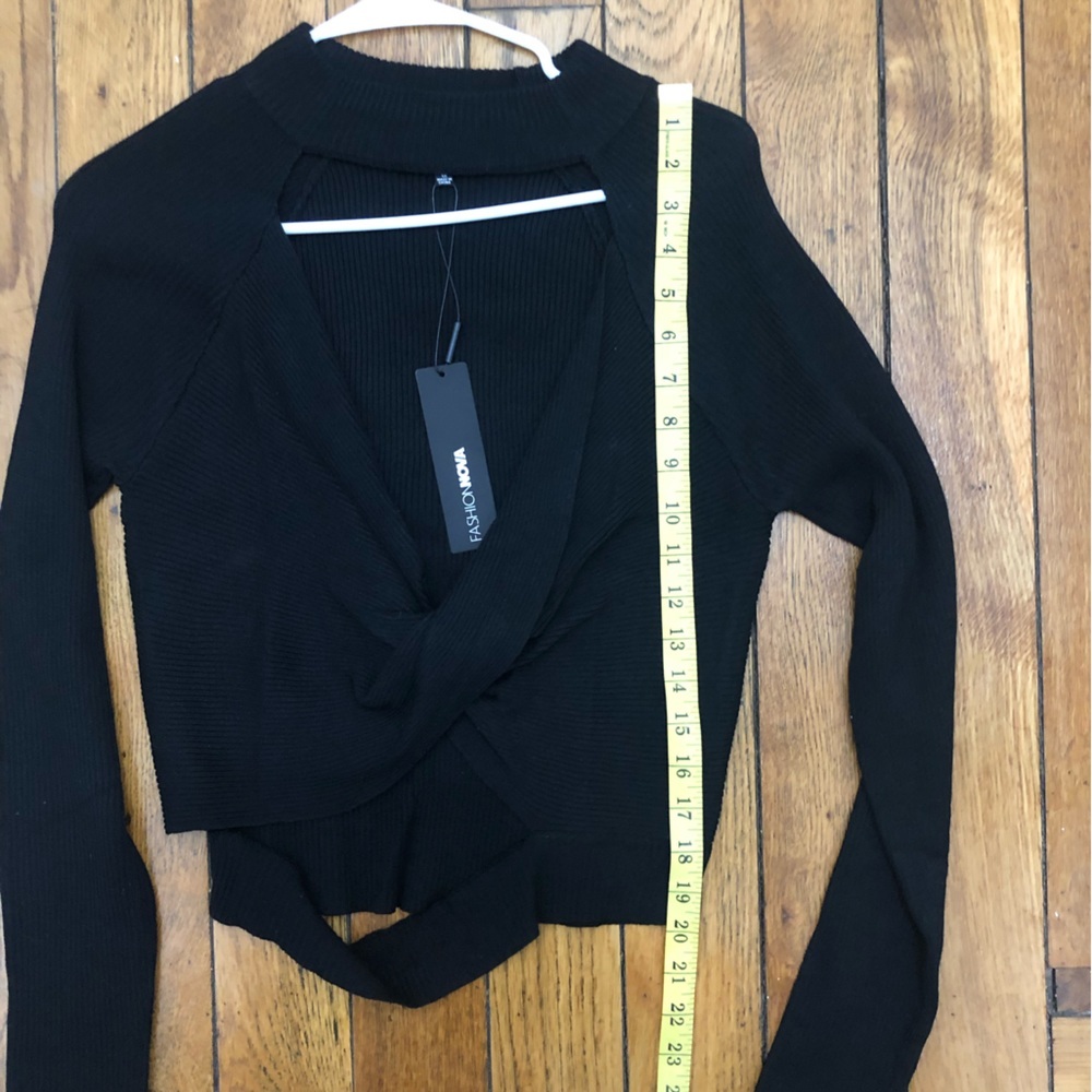 Sweater - Picture 6 of 6